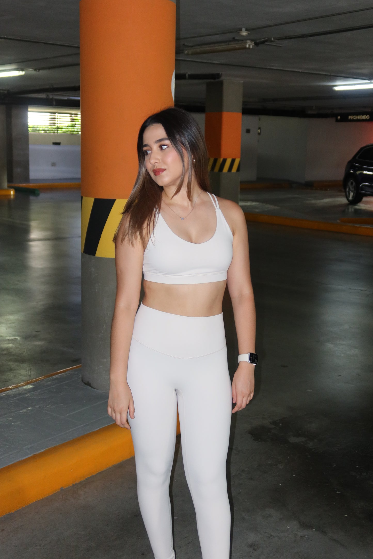 Cross Top White Cream