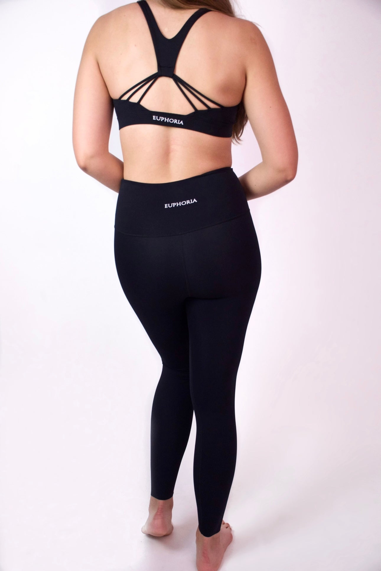 Black V Leggings