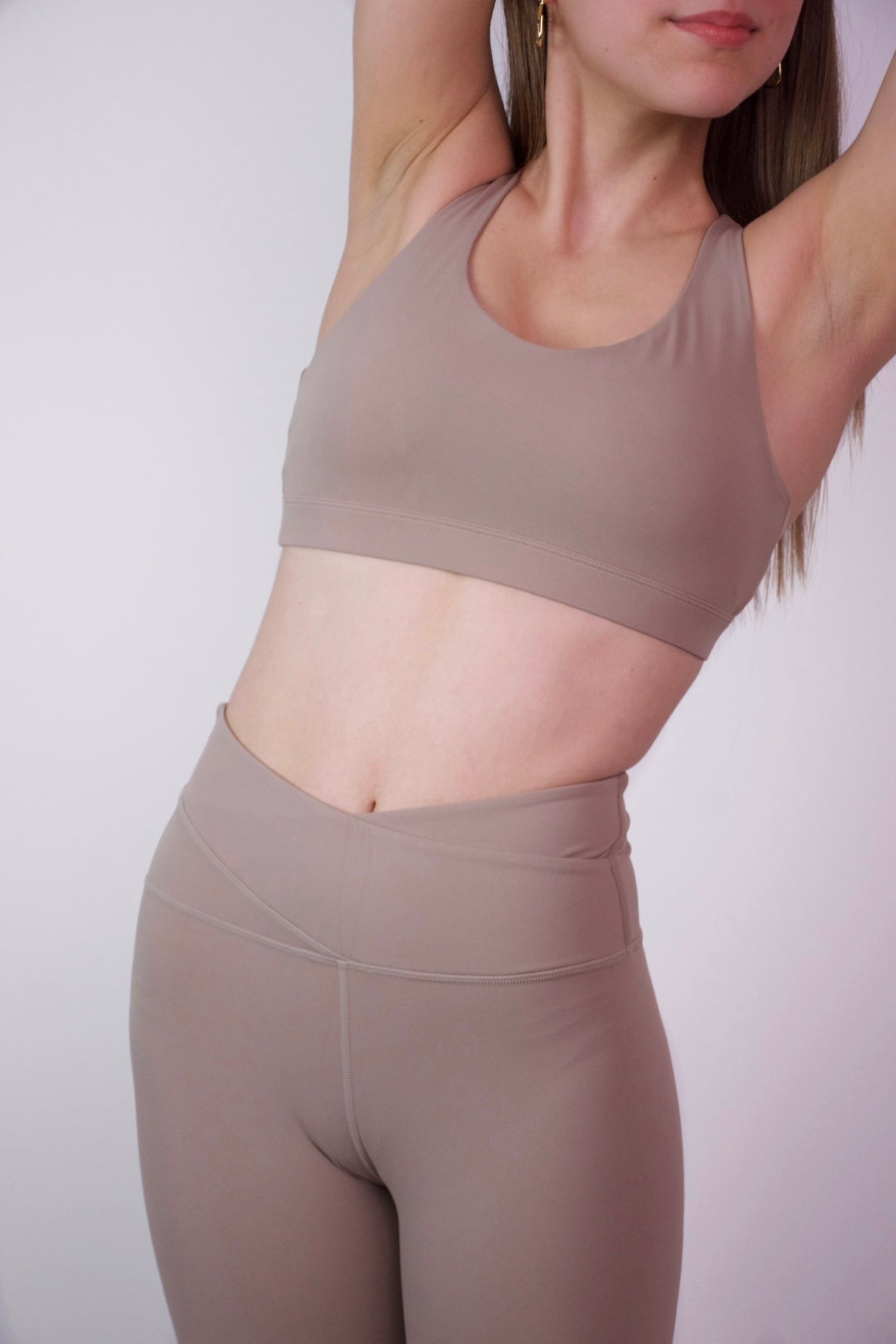 Nude V Leggings