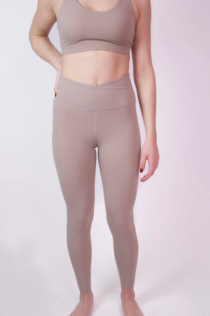 Nude V Leggings
